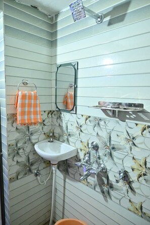 Tweepersoonskamer | Badkamer | Pantoffels