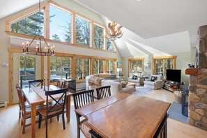 TV, fireplace, offices