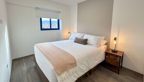 อพาร์ทเมนท์ | 2 ห้องนอน, อินเทอร์เน็ตความเร็วสูง