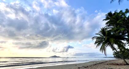 Bluefin House beachfront access