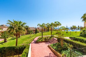 Property grounds - Jardin Botanico Apartment (Mijas)