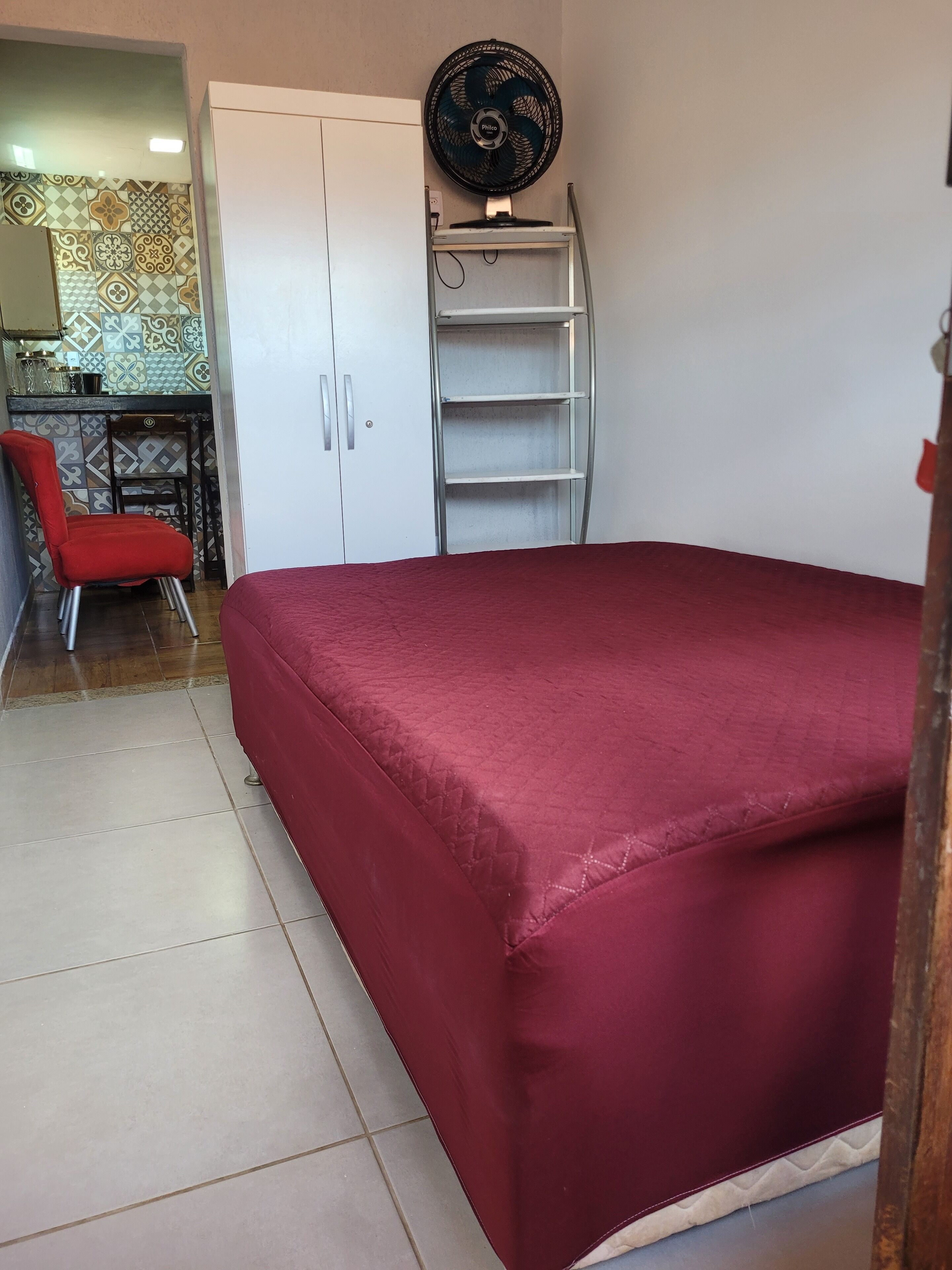 1 quarto, ferros/tábuas de passar roupa, Wi-Fi de cortesia