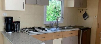 Fully equipped 2-bedroom mobilehome with large covered terrace