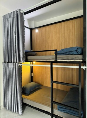 Premium bedding, down comforters, pillowtop beds, free minibar