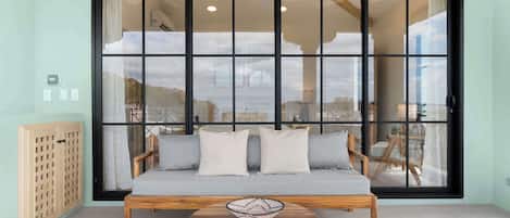 TV, offices