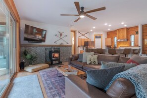 Smart TV, DVD player