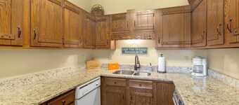 New Listing! | Quaint Pagosa Townhome | Golf Pagosa | Ski Wolf Creek | Soak