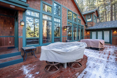 Pet-Friendly Stay w/ River Views + Game Loft