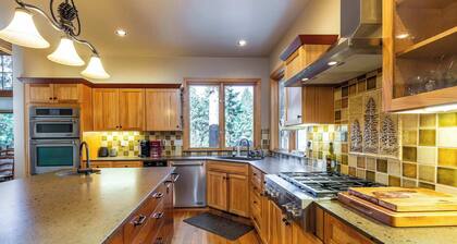 4Bd/3Ba, Pet Friendly, Sunriver, 5Min to Village