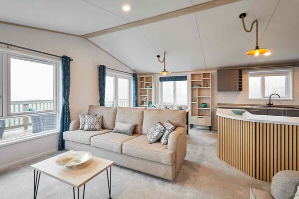 Casa | 2 habitaciones y escritorio 