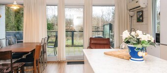 6 パーソン ホリデーホーム イン ヘアニング