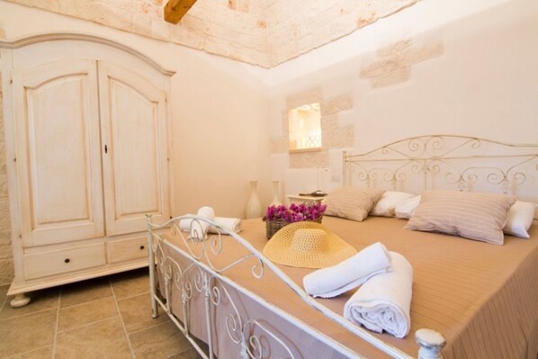 House - Villa in Itria Valley With Infinity Pool (Cisternino)