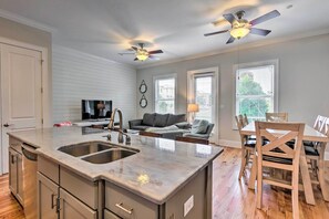 Interior - Home Near 30 A: Walk to Beach, Shops & Bicycles! (Santa Rosa Beach)