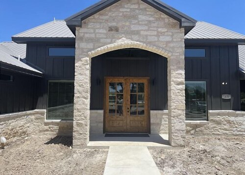 Salty Dog @ Frio River Vacation Rentals