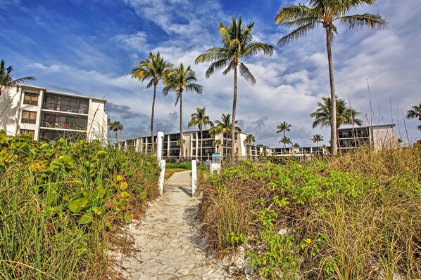 Apartment (0 Bedroom) | Interior - Sanibel Island Studio: Pool Access, Walk to Beach (Sanibel)