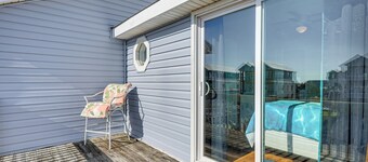 Walk to Beach: Duplex in North Topsail Beach!