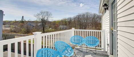 Apartment (2 Bedrooms) | Front of property