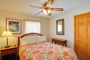 Apartment (2 Bedrooms) | Interior - Apt in Old Orchard Beach - Walk to Bay + Pier (Old Orchard Beach)