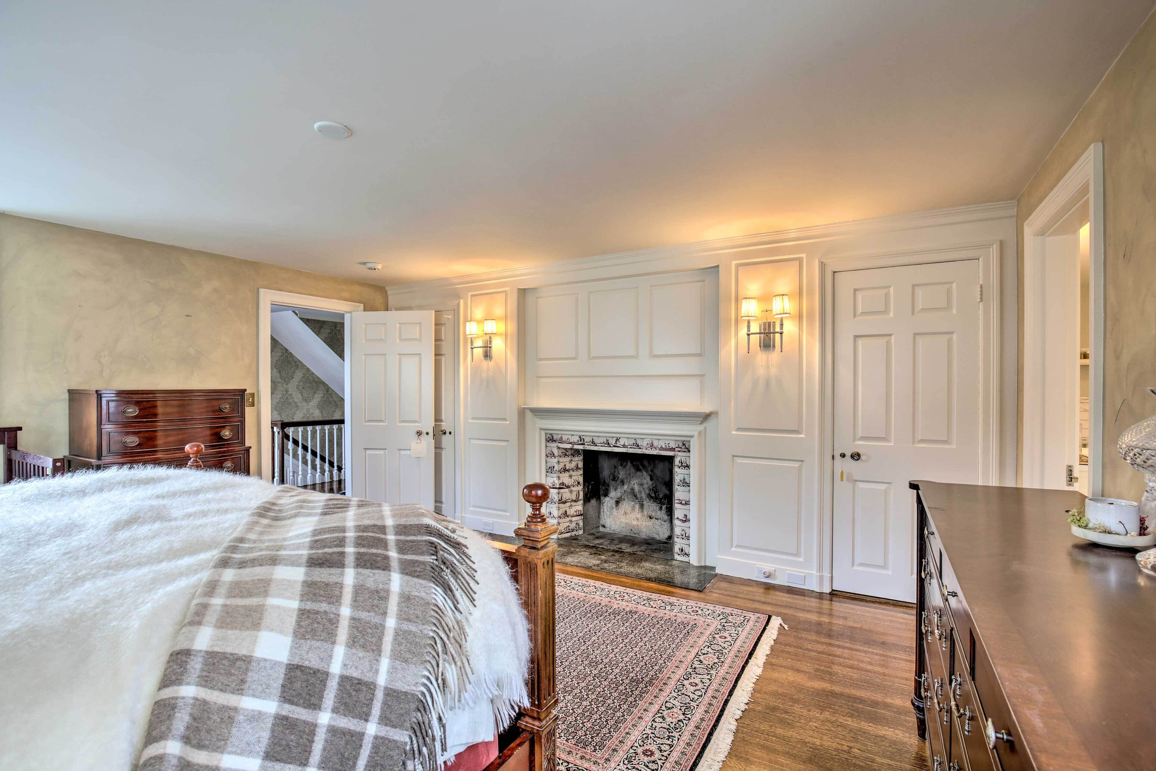 House (Multiple Bedrooms) | Interior