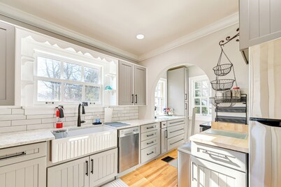 Walk to UK Campus: Charming Home w/ Patio!