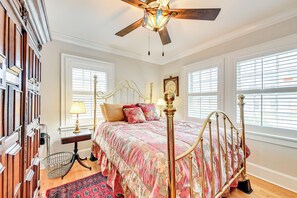 Talo (4 Bedrooms) | Sisätilat