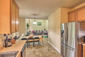 Interior - Spacious Stone Mountain Home - Walk Everywhere! (Stone Mountain)