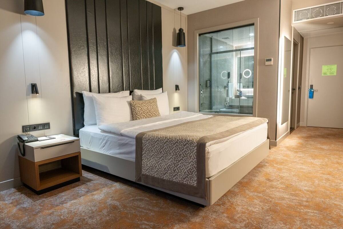 Grand Deluxe Penthouse Room | 迷你吧、房內夾萬、書桌、手提電腦工作空間