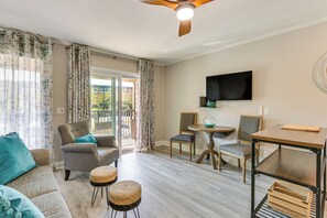 Apartment (1 Bedroom) | Interior - Pool, Tennis & Gym: Resort Condo in Hilton Head! (Hilton Head Island)