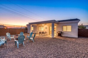 Interior - Lake Havasu City Home w/ Fire Pit ~ 2 Mi to Lake! (Lake Havasu City)
