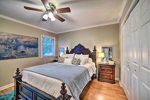 Interior - Starkville Condo ~1 Mi to Mississippi State! (Starkville)