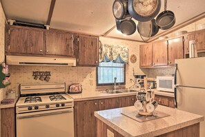 บ้านพัก (2 Bedrooms) | ภายใน