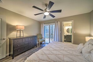 Interior - Brevard Outdoor Retreat at Connestee Falls (Brevard)