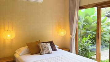 Deluxe Villa, Garden View | Premium bedding, soundproofing, free WiFi, bed sheets