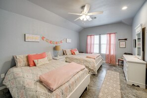 Casa (3 Bedrooms) | Interior