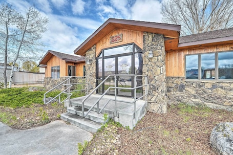 独立别墅 (4 Bedrooms) | 住宿正面