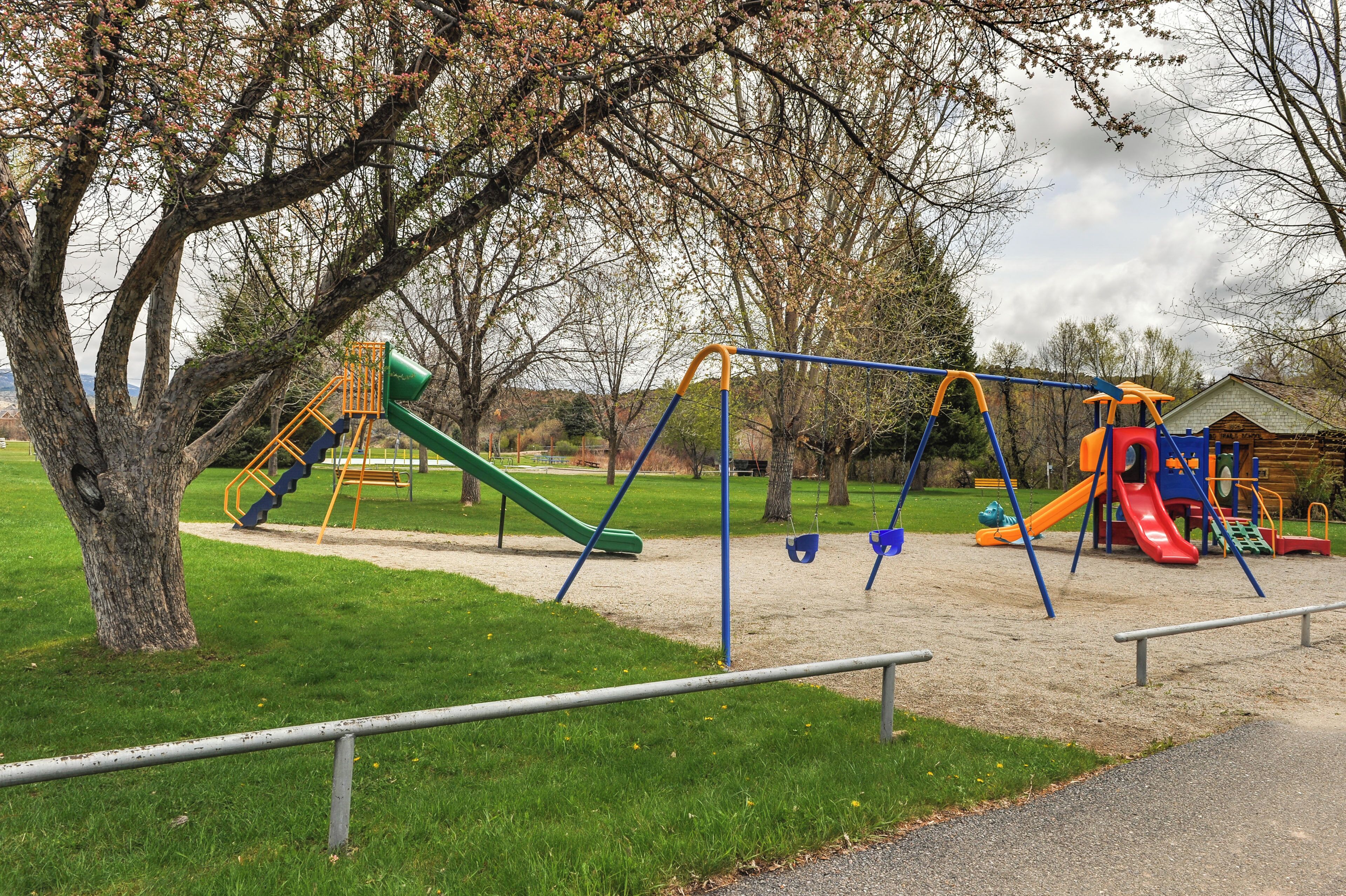 المنشأة من الداخل