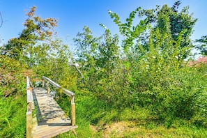 House (6 Bedrooms) | Interior