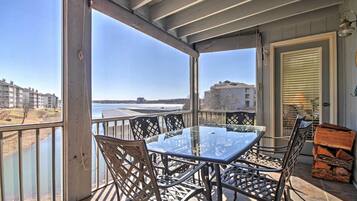 Apartment (2 Bedrooms) | Front of property