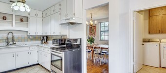 Steps to Beach: Carrabelle Family Home w/ Patio!
