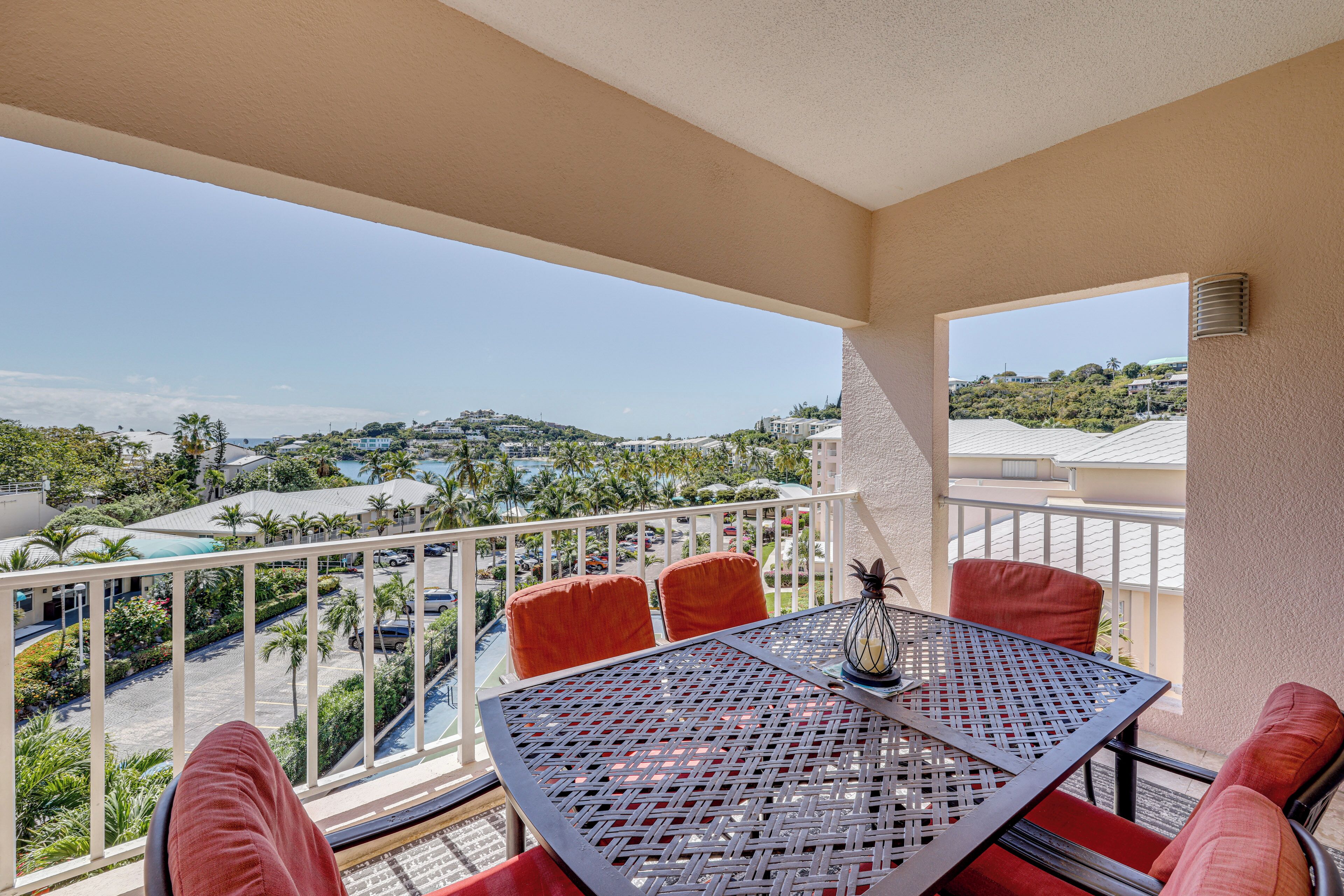 Apartment (3 Bedrooms) | Front of property