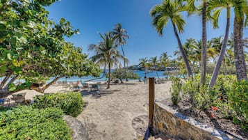 Apartemen (3 Bedrooms) | Interior