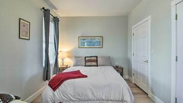 ์ํํธ (2 Bedrooms) | ๋ด๋ถ