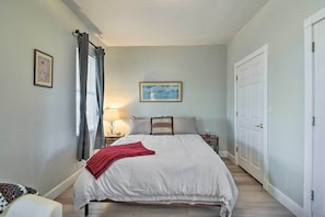 Interior - Rejuvenating Retreat w/ Ideal Eloy Location! (Eloy)