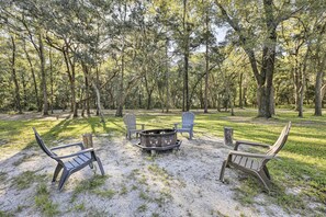 Interior - Updated Home Near Manatee Springs State Park! (Chiefland)