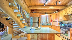 Unclassified image, 3 of 33, button - Rustic Hideaway: Fire Pits, Grills, 87 Acres! (Seligman)