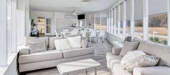 Dock & Fire Pit: Riverfront Runaway Bay Retreat