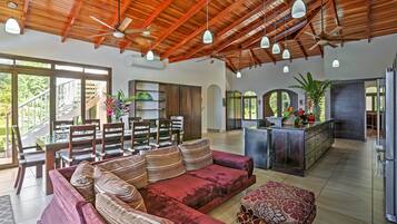 Nhà (3 Bedrooms) | Nội thất