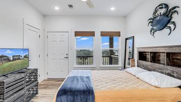 Nhà, 2 phòng ngủ | 2 phòng ngủ, bàn ủi/dụng cụ ủi quần áo