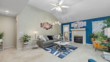 Townhome, 3 Bedrooms | Living area | Smart TV