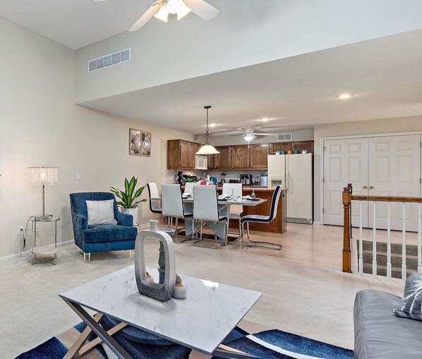 Townhome, 3 Bedrooms | Living area | Smart TV, fireplace